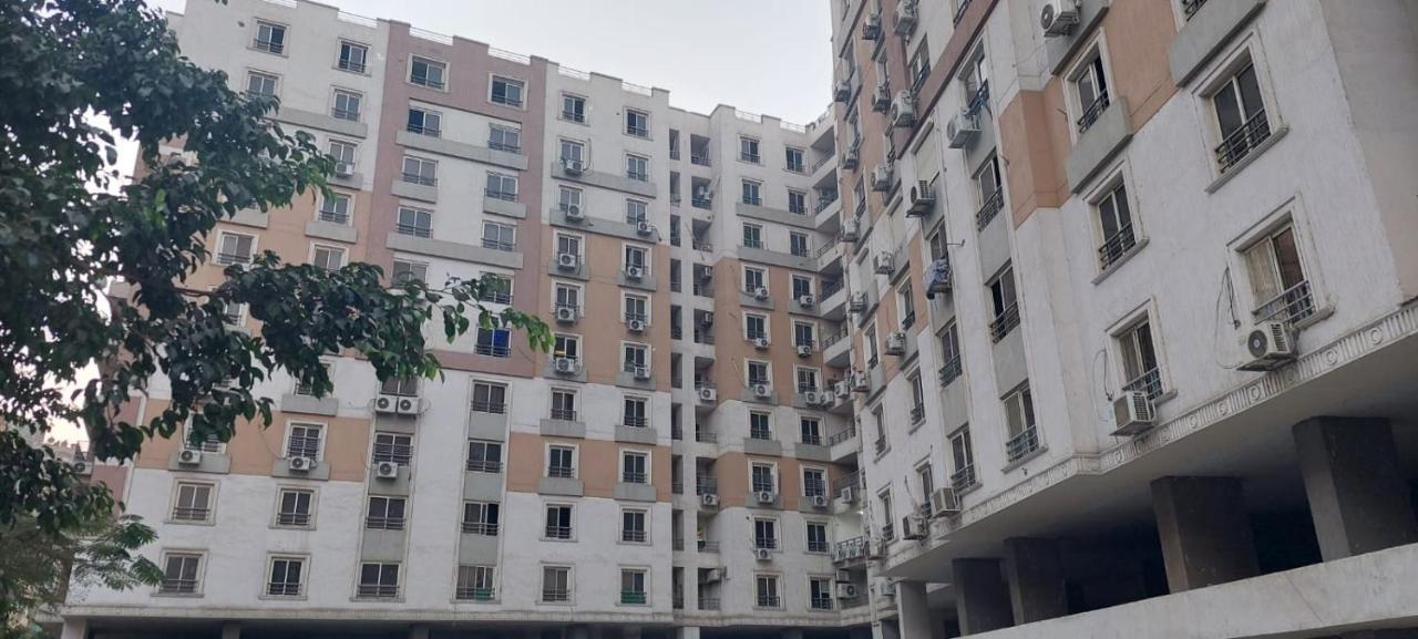 شقة المهندسين جامعة الدول هادئ واسعة فرش جديد * Cairo