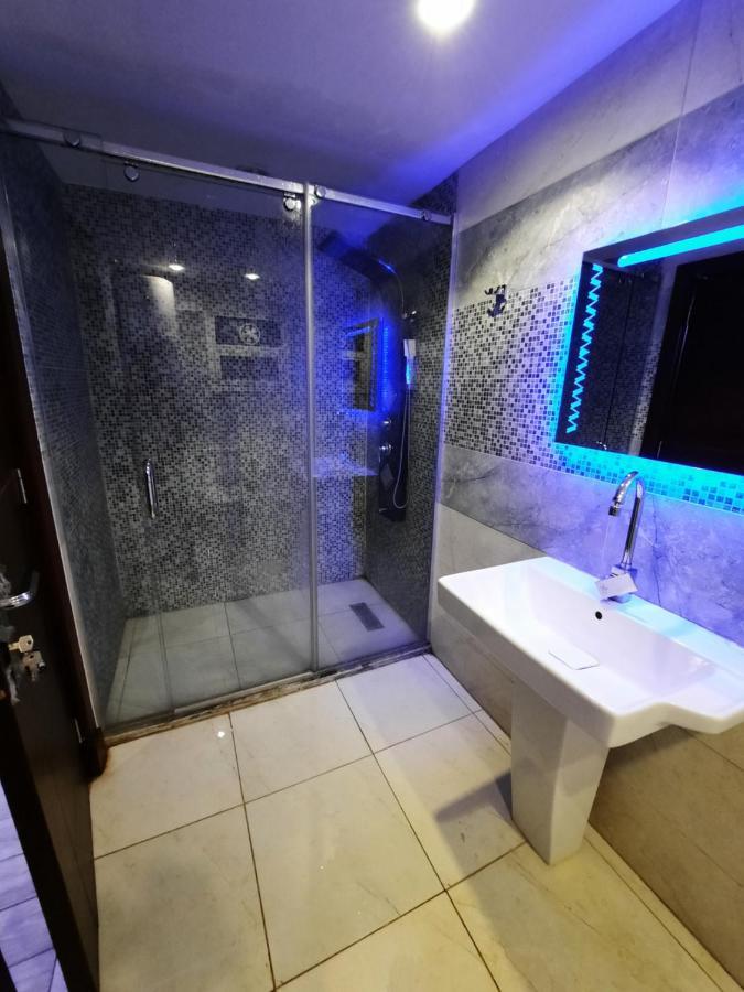 شقة المهندسين جامعة الدول هادئ واسعة فرش جديد Cairo